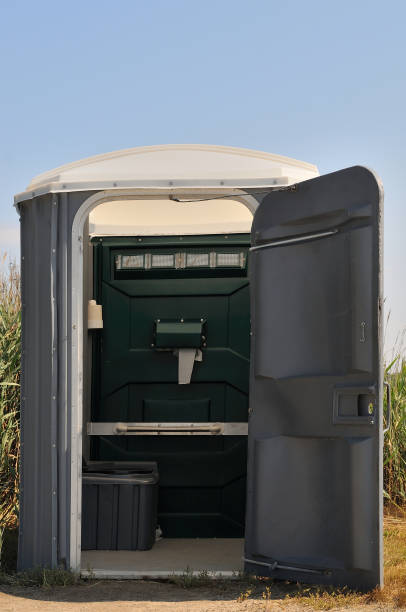 Best Portable bathroom rental  in Robinson, IL